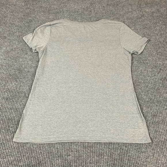 Michigan Wolverines T Shirt Womens Medium Gray Spell Out Script NCAA College NWT - Picture 7 of 9